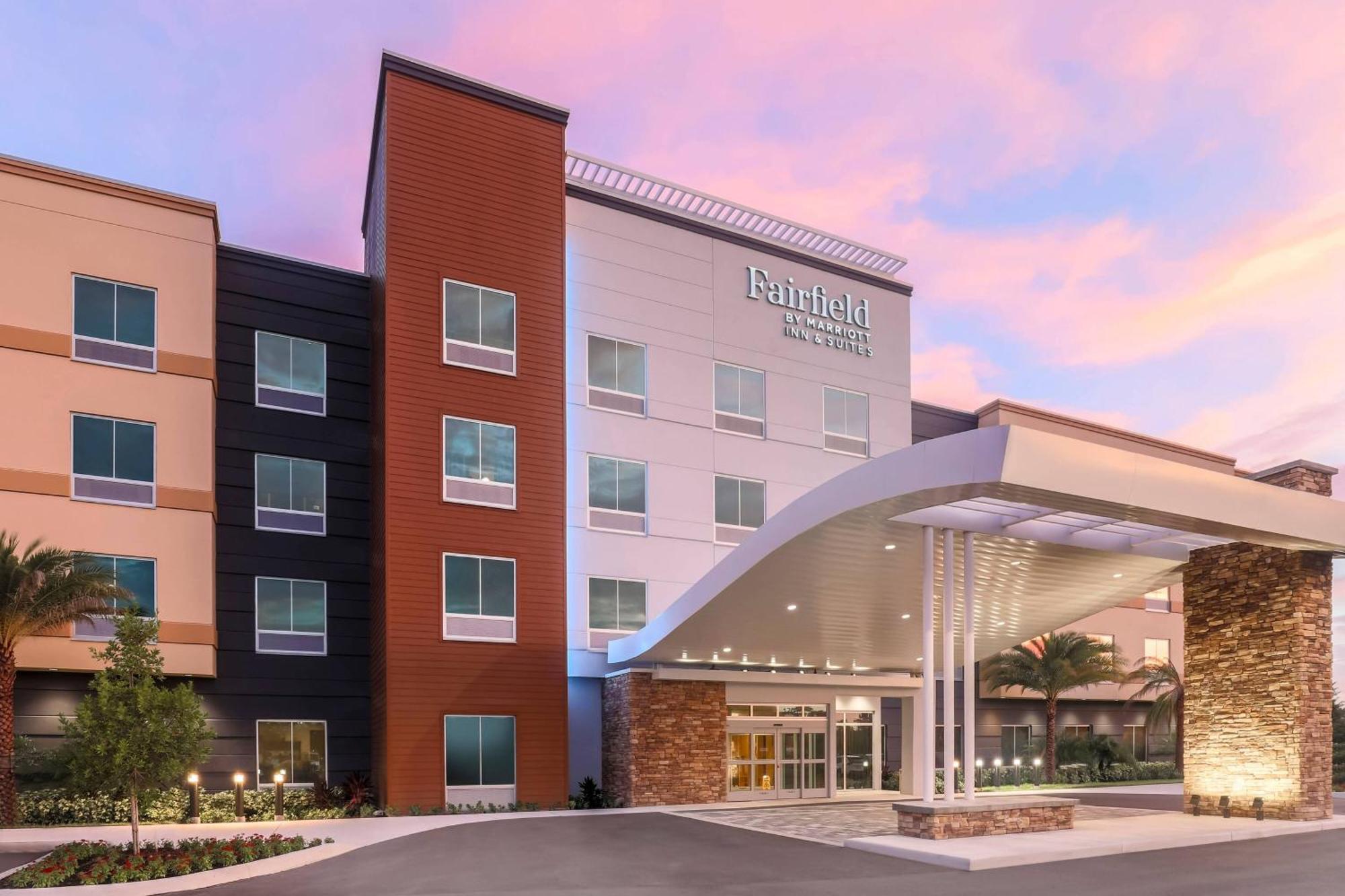 Fairfield By Marriott Inn & Suites Cape Coral North Fort Myers מראה חיצוני תמונה